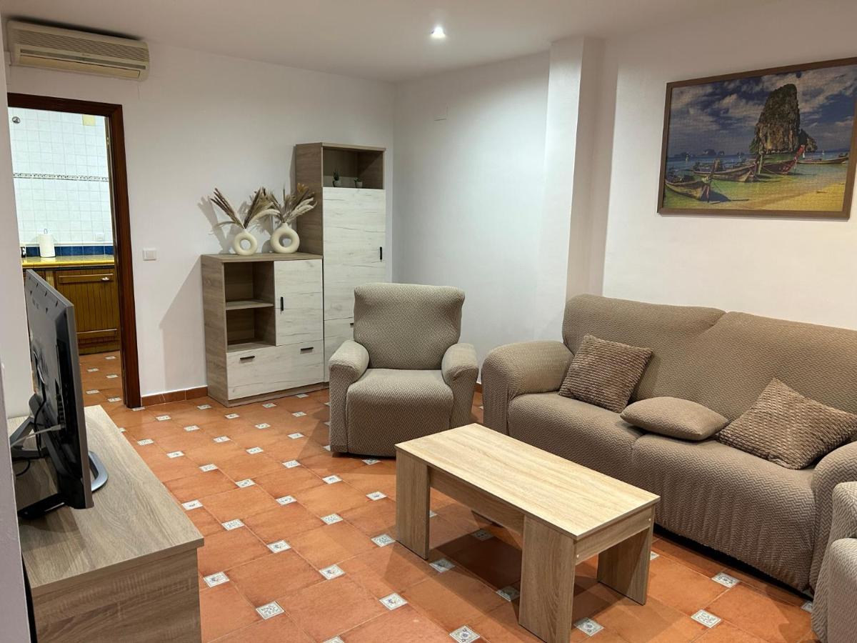 Duplex En San Bartolome De La Torre Villa Exterior photo